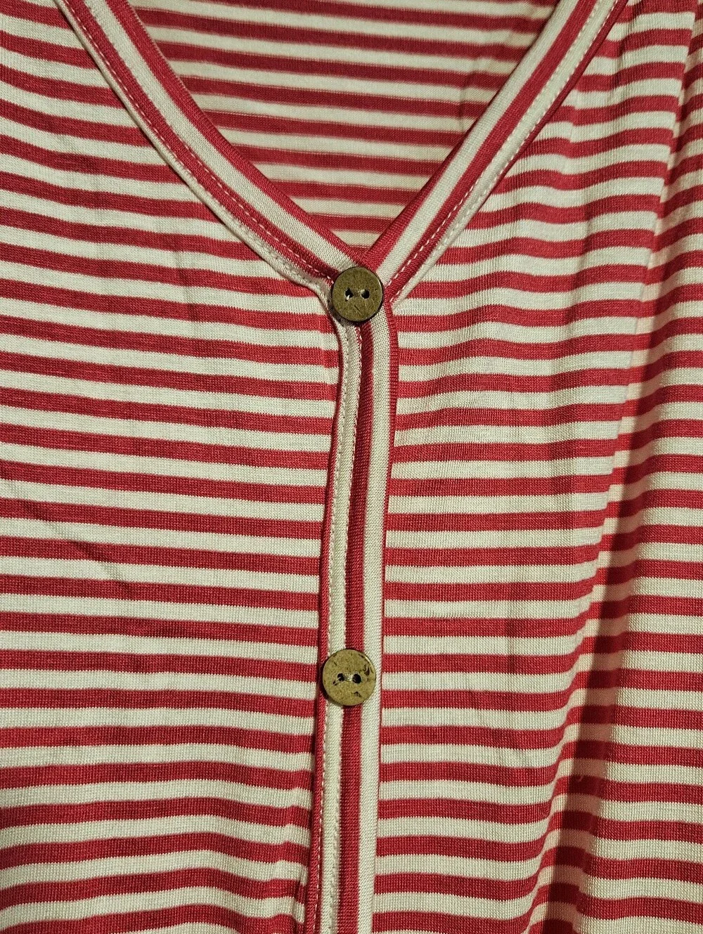 e.Luna Cold-Shoulder Tie Hem Striped Top in Five Colors Size 3X - Picture 4 of 14